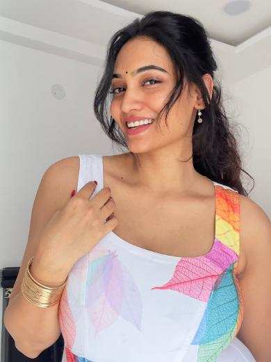 cash payment only hyderabad well educated girls available