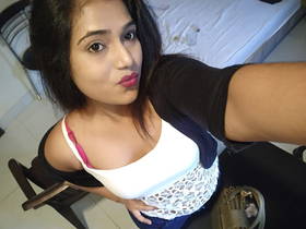 Dolly waiting for your arrival. Delhi 🔥  🥞 ♨️ red light area girls