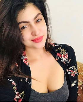 Delhi single aunty babhi available for sex service 