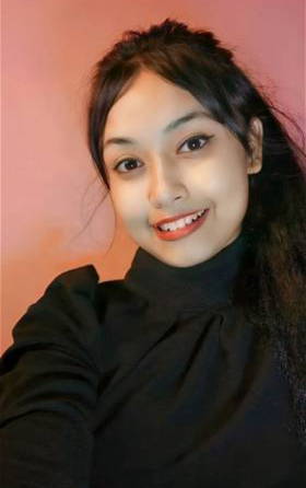 Lick my sweet 🎂 🥮 pussy all night. Delhi call girls offering 🫴 something 