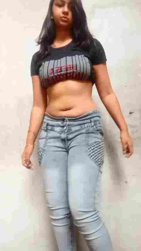 visakhapatnam low cost call girls bhabi available for one night stand