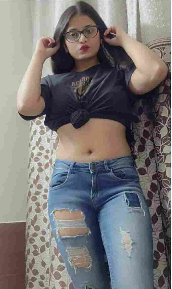 visakhapatnam low cost call girls bhabi available for one night stand